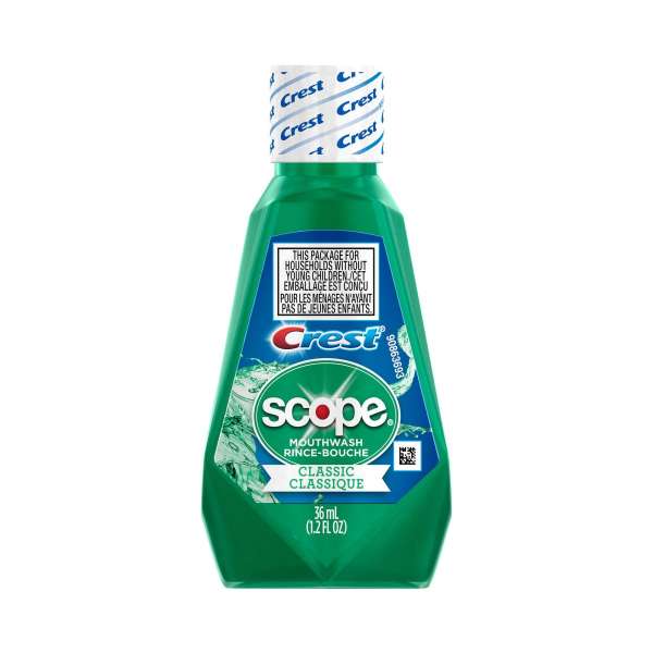 Crestu00ae Scopeu00ae Classic Mouthwash Product Image